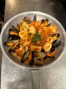 Lo Conte’s Italian Restaurant - Cioppino